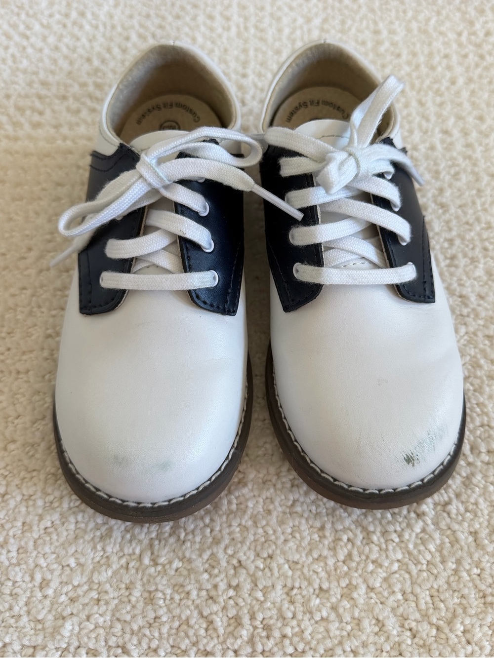 FootMates White and Navy Saddle Shoes